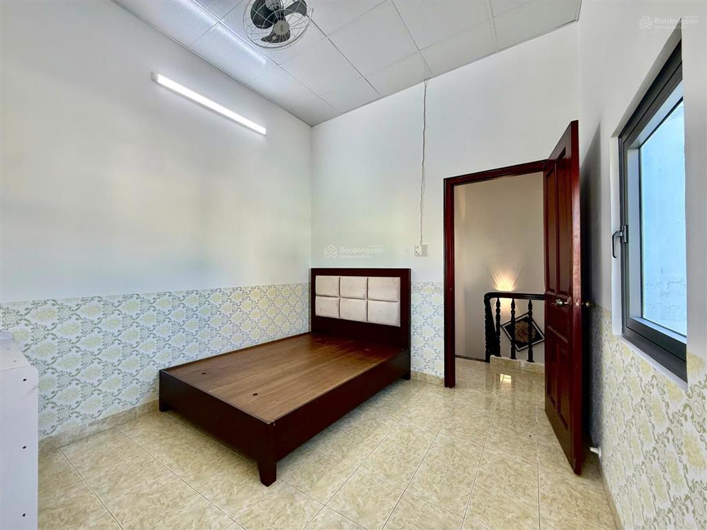 Chính chủ cho thuê nhà nguyên căn ngay cạnh chợ phương sơn