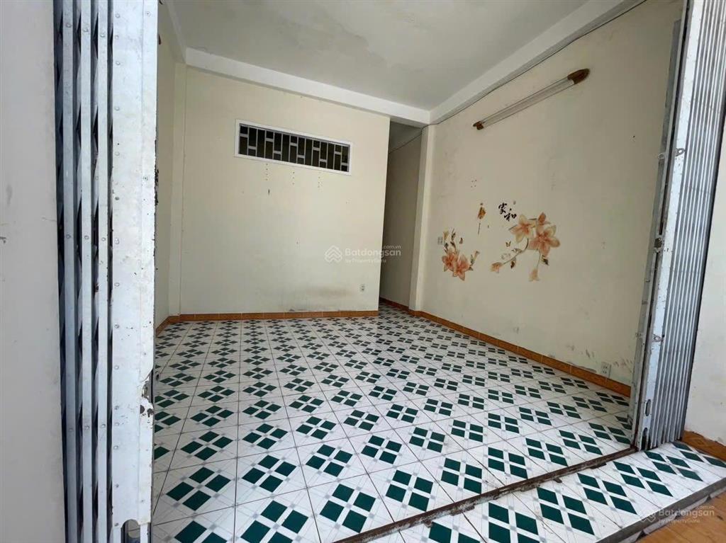 Cho thuê nhà nguyên căn tuệ tĩnh, nha trang