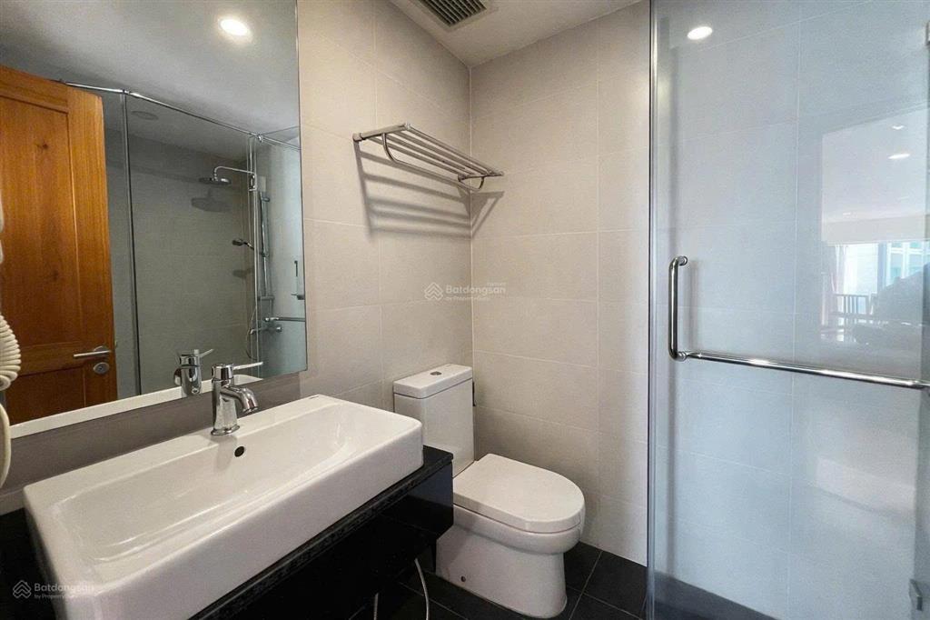 Cho thuê căn hộ 3pn maple full nội thất, nha trang