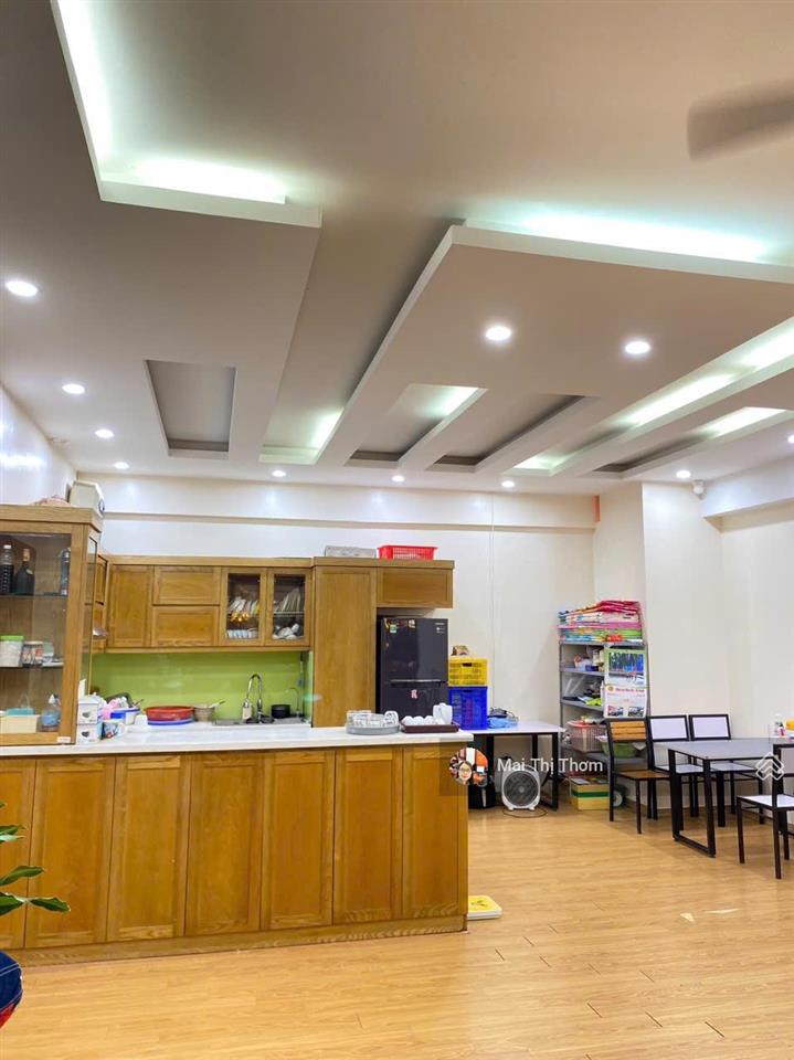 Bán chung cư ct2 la khê  hà đông  135m2  3pn  2vs  full nội thất  6.x tỷ