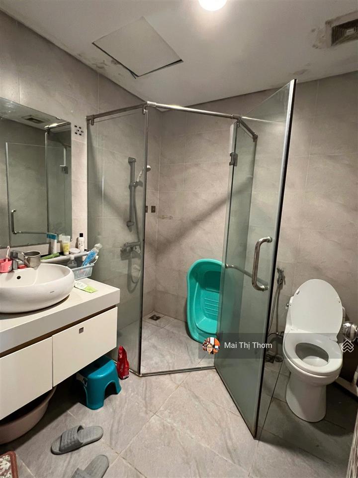 Bán chung cư hong kong tower  đê la thành  67m  2pn  full nội thất
