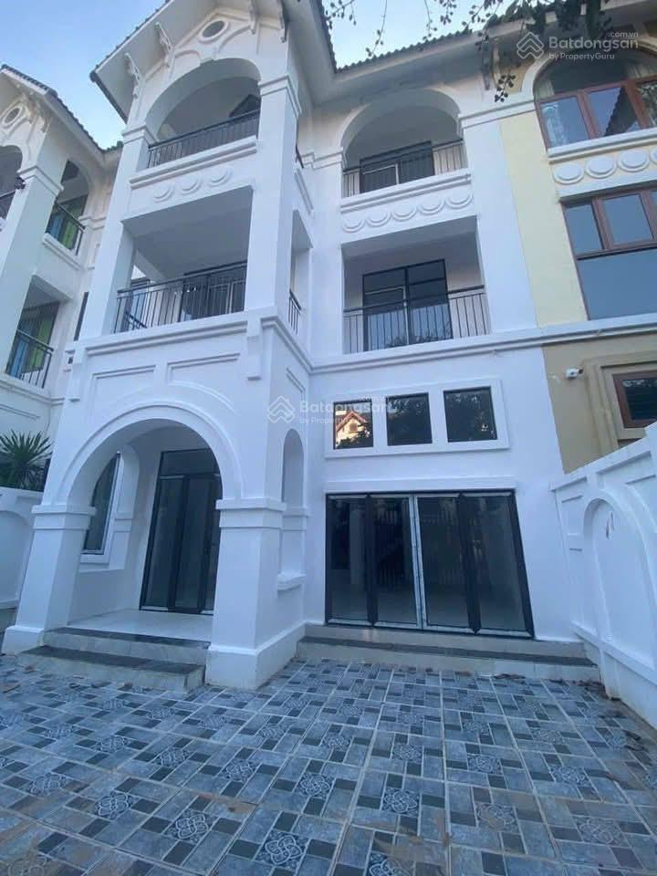 Cho thuê nhà khu a geleximco  160m2  4 tầng hoàn thiện  0971 607 ***