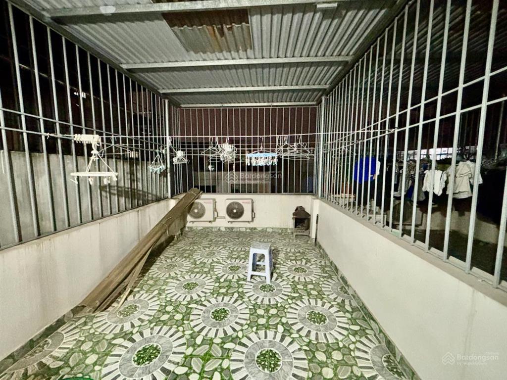 Bán nhà quang tiến  tây mỗ  32m  5 tầng  cách ô tô 30m  0971 607 ***