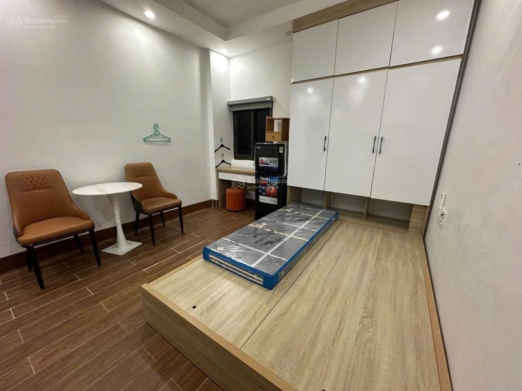 Bán tòa ccmn đình thôn  mỹ đình  42m  7 tầng  10 phòng  dòng tiền 50 triệu/tháng  13.5 tỷ