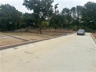 Cần bán 50m đất xuân khanh  thị xã sơn tây, đường ô tô vào đất. bán kính 200m full tiện ích