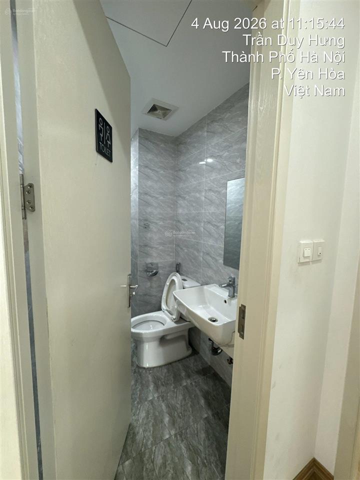 Chính chủ cho thuê căn văn phòng 2n1wc 60m2 giá 16 tr/tháng có đăng kí kinh doanh, đặt biển được