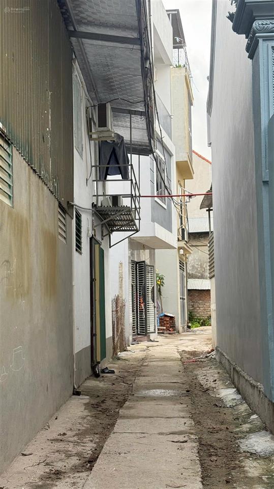 Cần bán á hậu 40m đồng mai ô tô đỗ gần, giá nhỉnh 4tỷ.  0989 462 ***