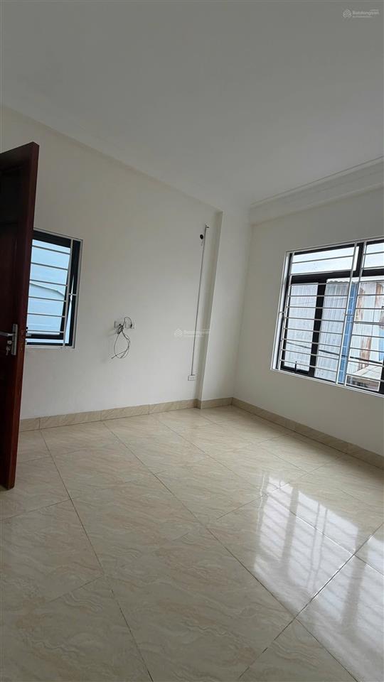 Bán nhà riêng tại đồng mai, q.hà đông, giá siêu hời 5,8 tỷ, 36 m2 lô góc oto thông.  0989 462 ***
