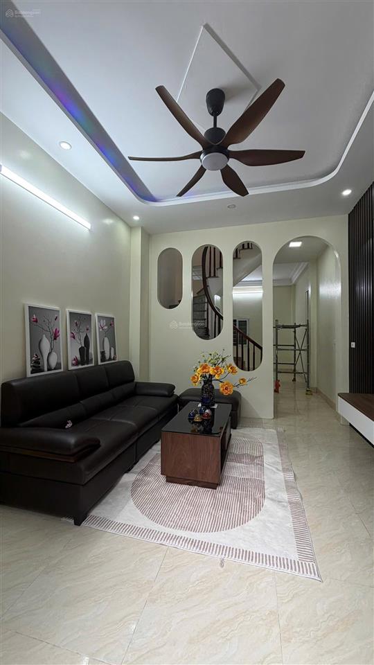 Bán nhà riêng tại đồng mai, q.hà đông, giá siêu hời 5,8 tỷ, 36 m2 lô góc oto thông.  0989 462 ***