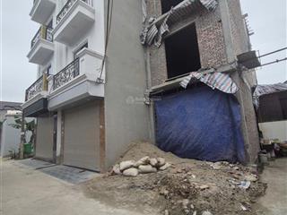 Bán nhà 50m oto đỗ cửa ,lô góc,tại phụng châu. 0989 462 ***