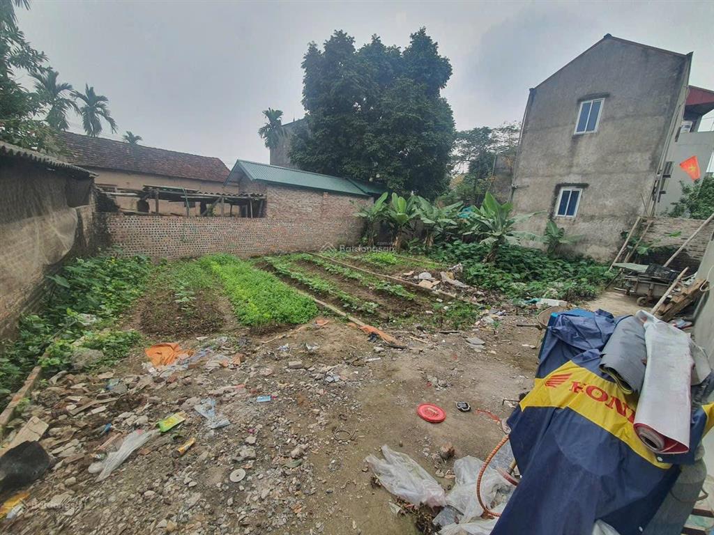 Bán 30m2 đồng mai ô tô đỗ gần, giá 2,4 tỷ.  0989 462 ***