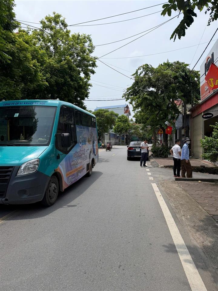 Bán nhanh lô đất 62m tại chúc đồng  phường chương mỹ. giá 2 tỷ 6.  0989 462 ***