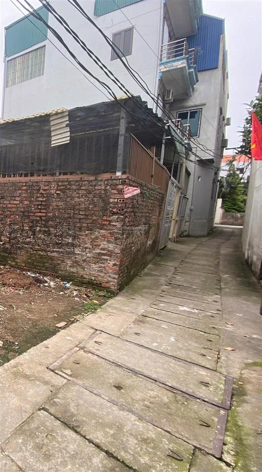Bán đất 30m tại đồng mai, giá 2 tỷ 5/lô, ô tô đỗ gần,  0989 462 ***