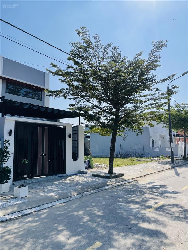 Chính chủ bán lô 80m2 trung tâm làng đại học  kđt sungate  2.5 tỷ
