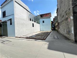 Cần bán siêu phẩm đầu tư & kinh doanh lô góc 2 mặt tiền  ngay sát chợ đoài hoàn sơn.  0967 608 ***