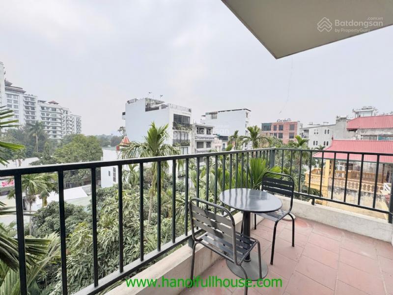 Bán toà nhà dạng apartment cho thuê 7 tầng, thang máy nội thất xịn, giá bán rẻ