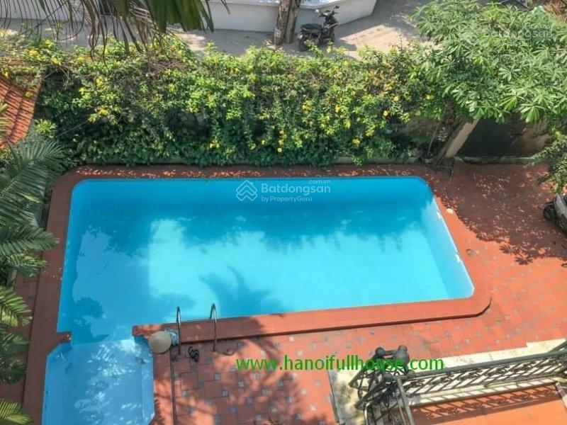 Căn biệt thự bể bơi sân vườn đẹp có diện tích rộng 343m2, bể bơi, xe hơi vào rẻ nhất hồ tây