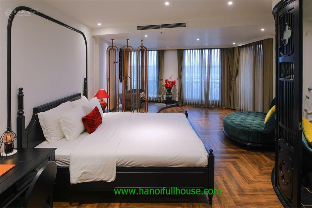 Căn hộ đẳng cấp với 2 phòng ngủ, view hồ ở hai bà trưng cho thuê