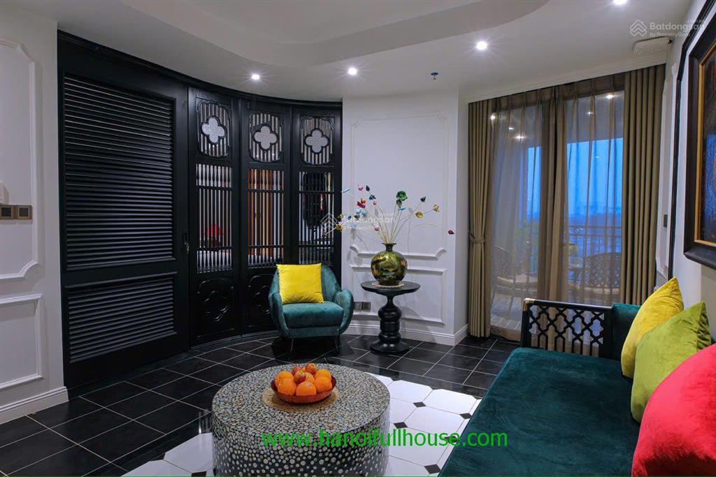 Căn hộ đẳng cấp với 2 phòng ngủ, view hồ ở hai bà trưng cho thuê