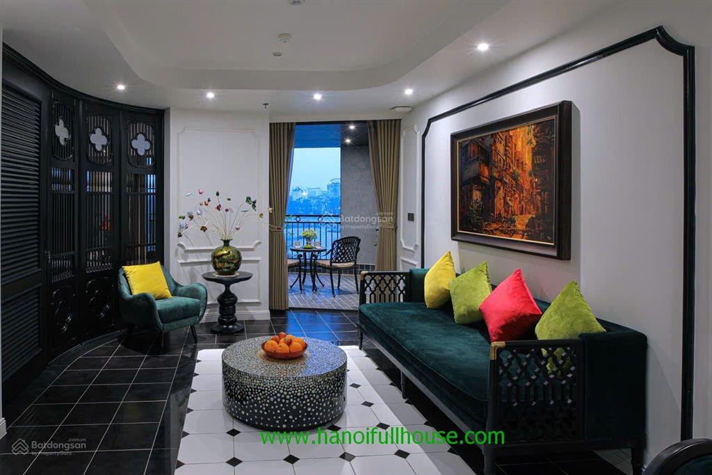 Căn hộ đẳng cấp với 2 phòng ngủ, view hồ ở hai bà trưng cho thuê