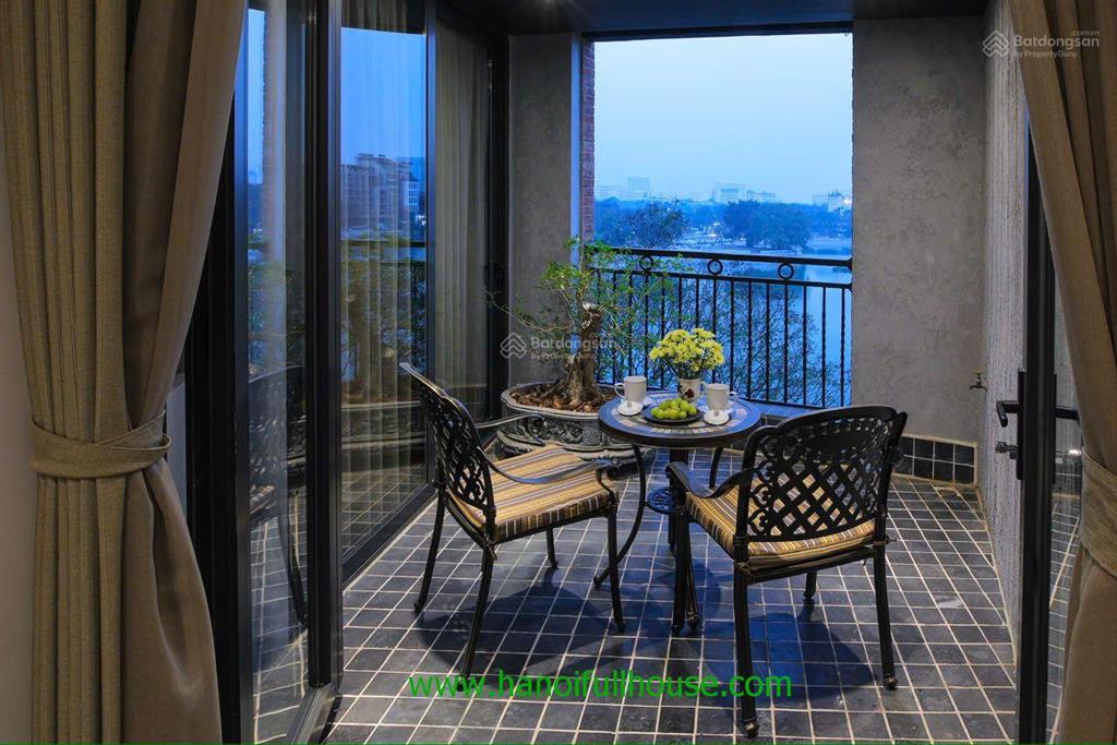 Căn hộ đẳng cấp với 2 phòng ngủ, view hồ ở hai bà trưng cho thuê