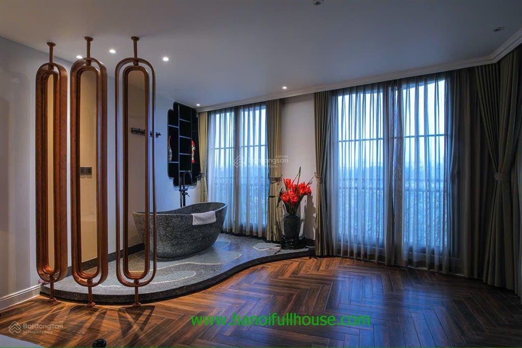 Căn hộ đẳng cấp với 2 phòng ngủ, view hồ ở hai bà trưng cho thuê