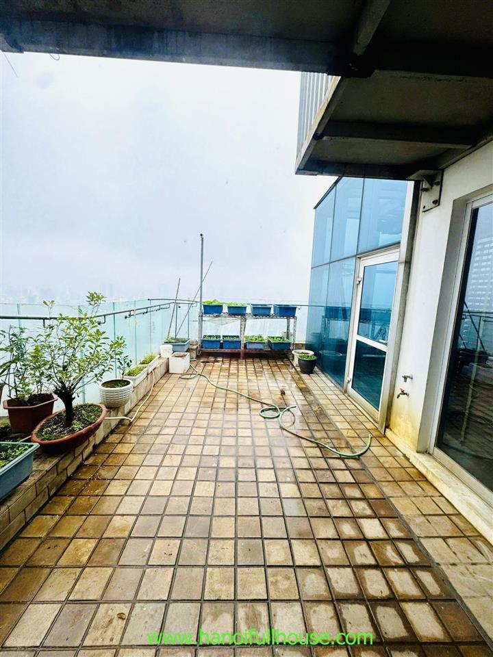 Căn hộ duplex rộng 450 m2 tại golden westlake, tây hồ cho thuê gồm 5 ngủ