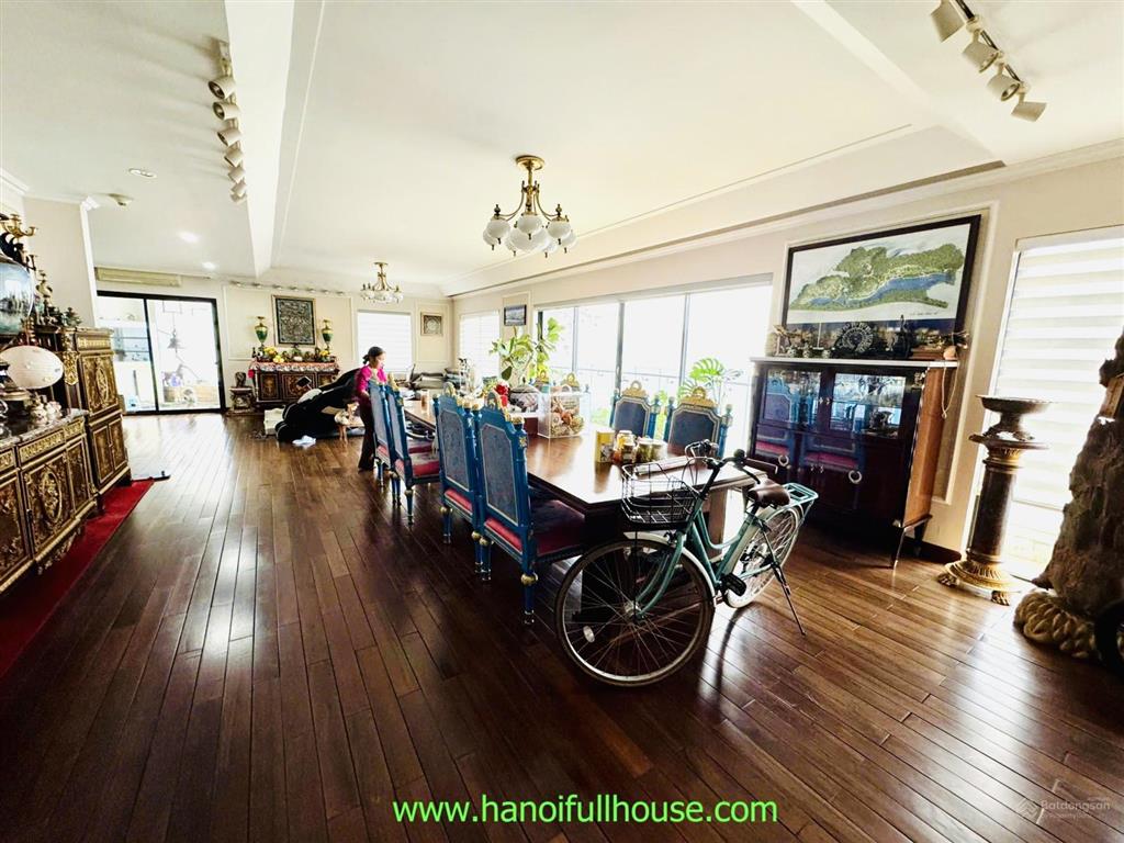 Căn hộ duplex rộng 450 m2 tại golden westlake, tây hồ cho thuê gồm 5 ngủ