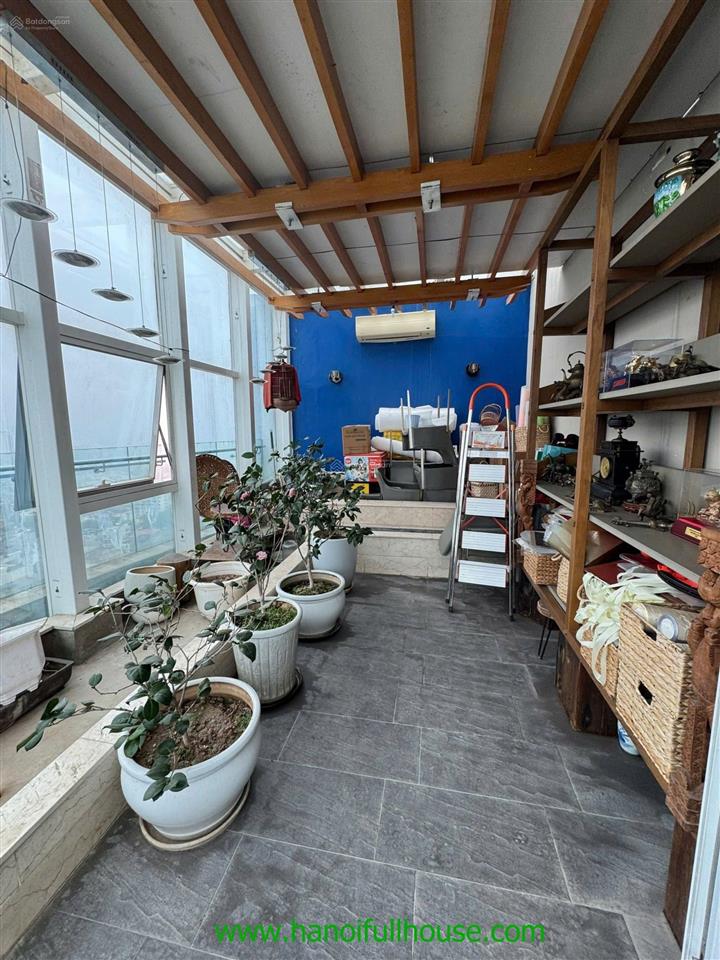 Căn hộ duplex rộng 450 m2 tại golden westlake, tây hồ cho thuê gồm 5 ngủ