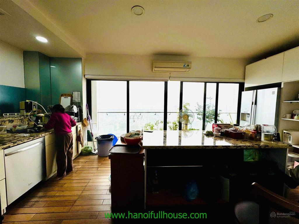 Căn hộ duplex rộng 450 m2 tại golden westlake, tây hồ cho thuê gồm 5 ngủ