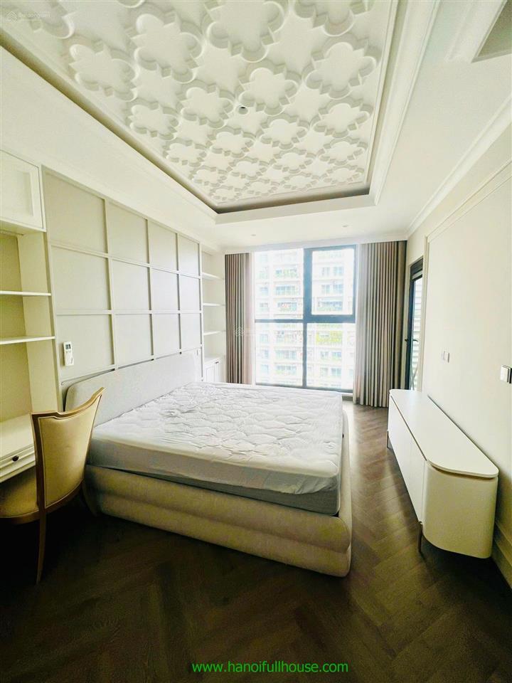 Căn hộ 3 phòng ngủ, đầy đủ đồ ở five star west lake cho thuê phù hợp người nn rộng 160m2