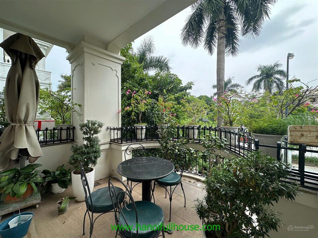 Biệt thự hiện đại, đủ đồ cho thuê tại ciputra urban, tây hồ