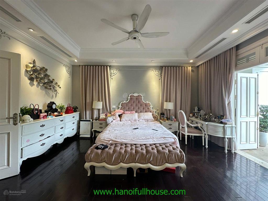 Biệt thự hiện đại, đủ đồ cho thuê tại ciputra urban, tây hồ