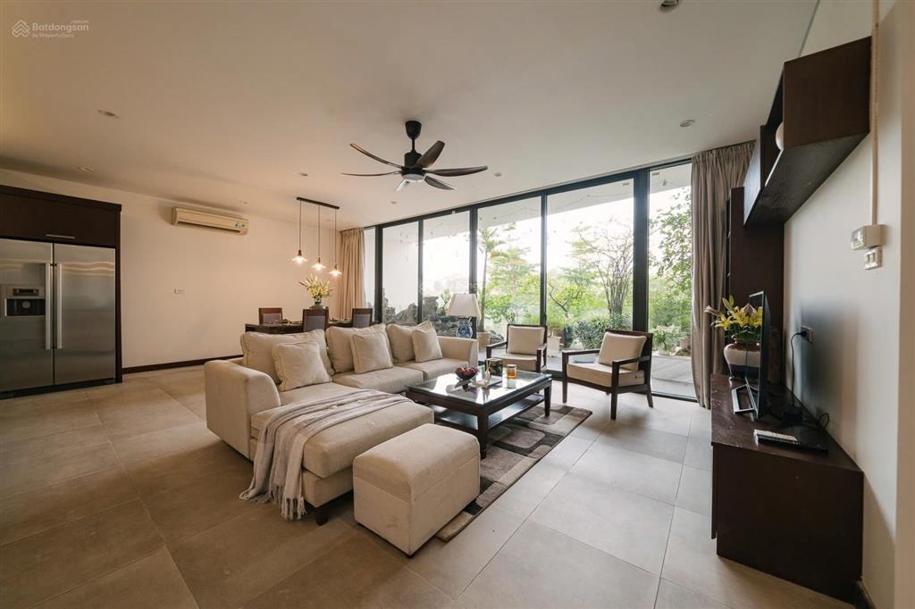 Căn hộ 2 phòng ngủ view hồ tuyệt đẹp tại tây hồ đường vũ miên rộng tới 210m2