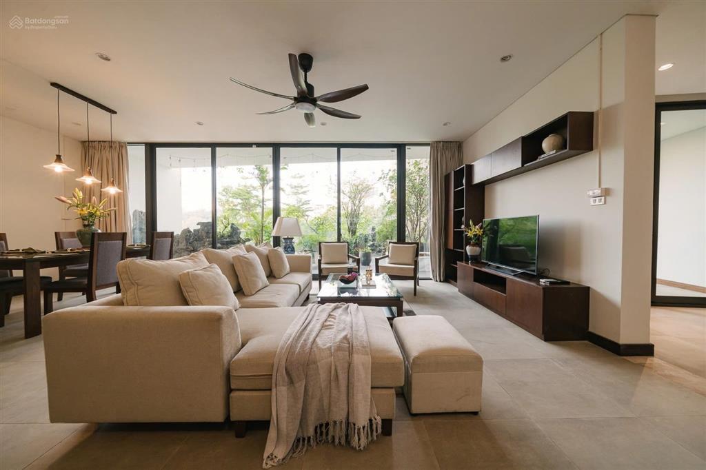 Căn hộ 2 phòng ngủ view hồ tuyệt đẹp tại tây hồ đường vũ miên rộng tới 210m2