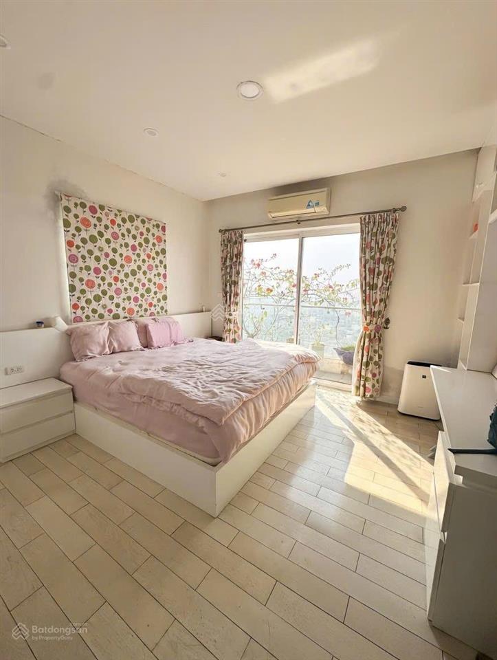 Căn hộ duplex rộng 450 m2 tại golden west lake, tây hồ cho thuê