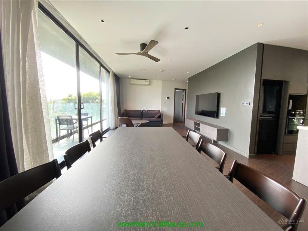 Căn hộ view hồ, 2 phòng ngủ ở trúc bạch cho thuê