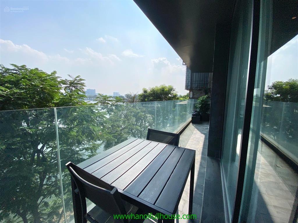 Căn hộ view hồ, 2 phòng ngủ ở trúc bạch cho thuê