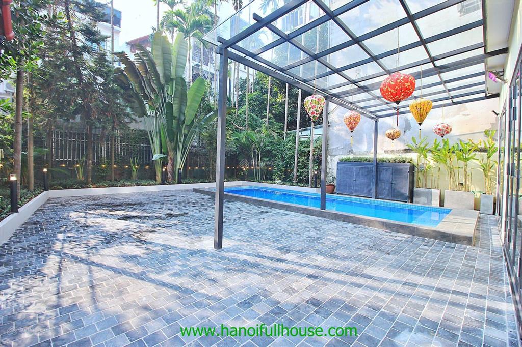 Biệt thự có hồ bơi, 4 phòng ngủ trên đường đặng thai mai, quận tây hồ full đồ cho thuê ở lâu dài