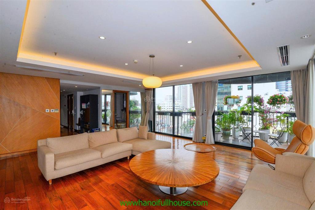 Cho thuê căn hộ 3 phòng ngủ rộng 245m² tại hoàn kiếm, hà nội đầy đủ dịch vụ chuyên nghiệp