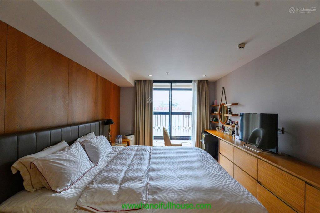 Cho thuê căn hộ 3 phòng ngủ rộng 245m² tại hoàn kiếm, hà nội đầy đủ dịch vụ chuyên nghiệp