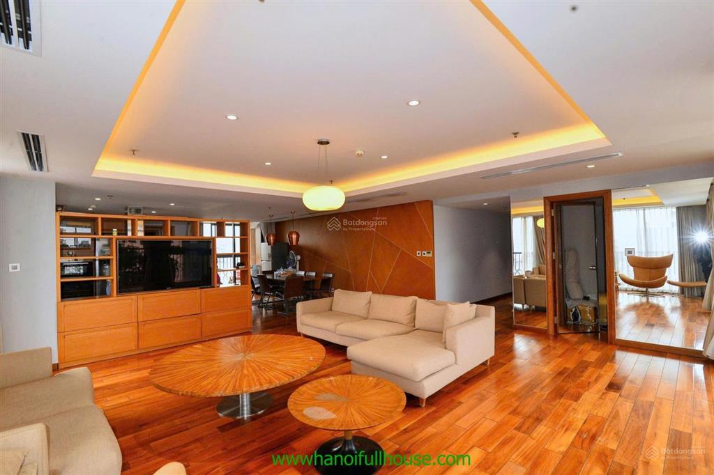 Cho thuê căn hộ 3 phòng ngủ rộng 245m² tại hoàn kiếm, hà nội đầy đủ dịch vụ chuyên nghiệp