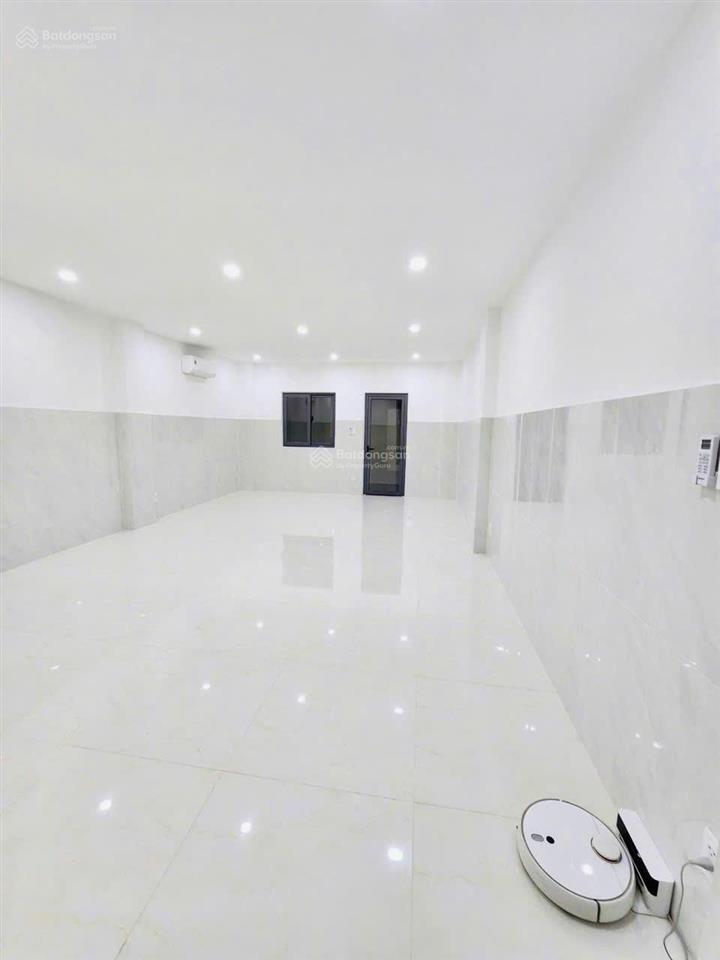 Cho thuê gấp nhà mt 68a dương quảng hàm, phường 6, quận gò vấp thông ra nguyễn thái sơn
