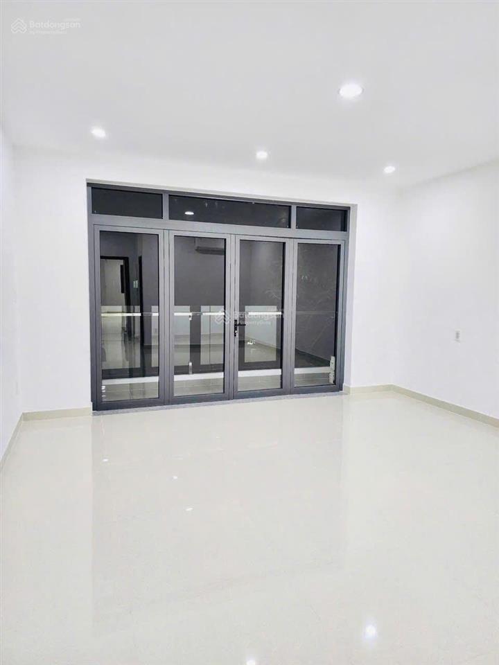 Cho thuê gấp nhà mt 68a dương quảng hàm, phường 6, quận gò vấp thông ra nguyễn thái sơn
