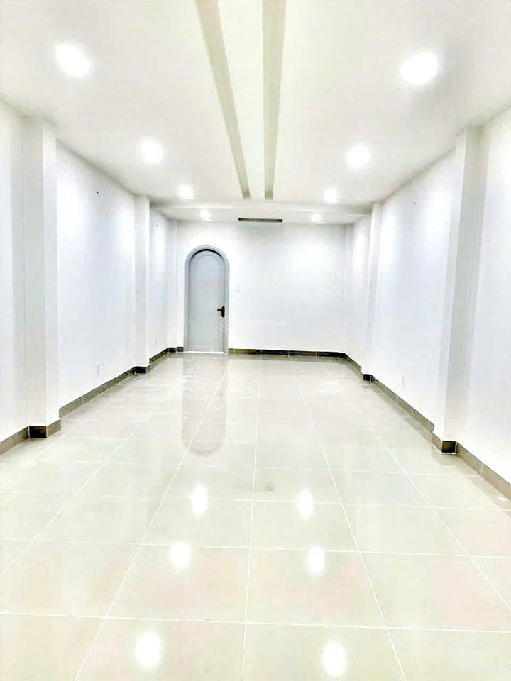 Cho thuê nhà mt 80a cộng hòa, phường 13, q. tân bình gần khúc đường hoàng hoa thám