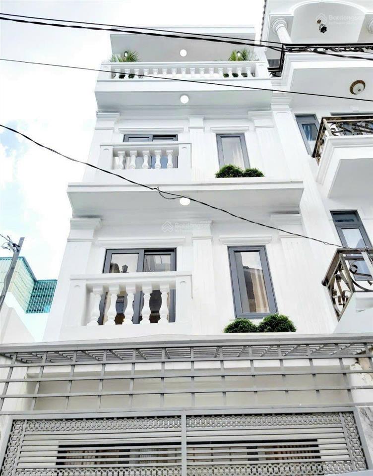 Cho thuê gấp nhà mt 242a nguyễn thái bình, phường 12, quận tân bình. diện tích 5x18m