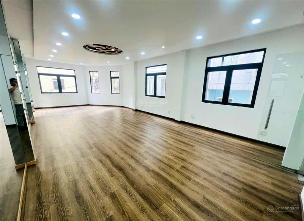 Cần cho thuê nhà góc 2mt 661c lũy bán bích p.phú thạnh q.tân phú