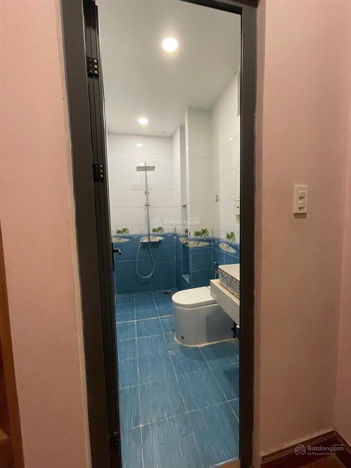 Cần cho thuê nhà hxh 111/10a đường tốt p. bình hưng hòa a q.bình tân.