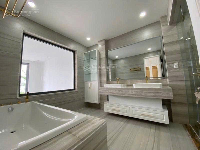 Cần cho thuê nhà hxt 178/4a tô hiệu p.hiệp tân q.tân phú có thang máy gần khúc cây keo, hòa bình