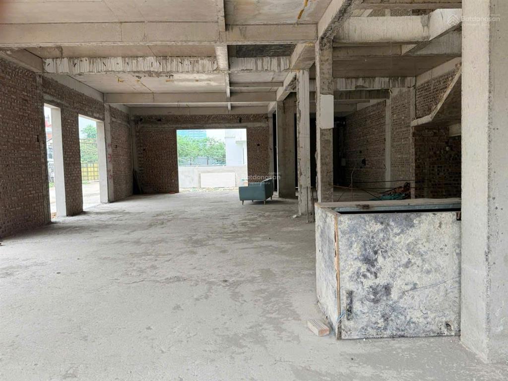 Hơn 100 tỷ lô góc 3 mặt đường, biệt thự nguyễn đình tứ 400 m2 5 nổi 1 hầm, giá đầu tư, 0982 880 ***
